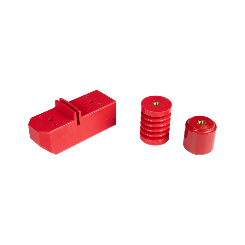 Isolatorer for transformatorer