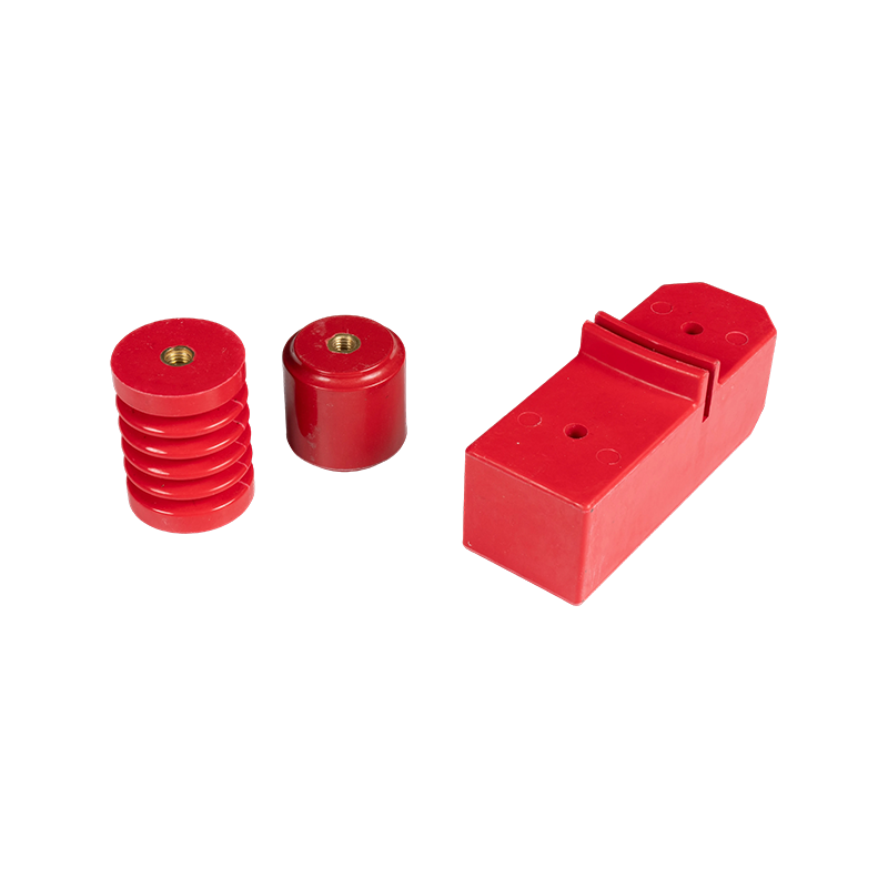 Isolatorer for transformatorer